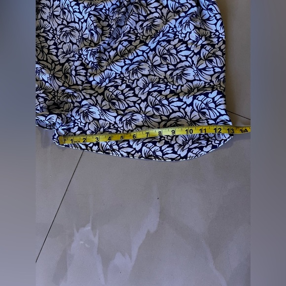 Maitai short jumpsuit floral blue/white L lightweight Romper - Picture 11 of 14